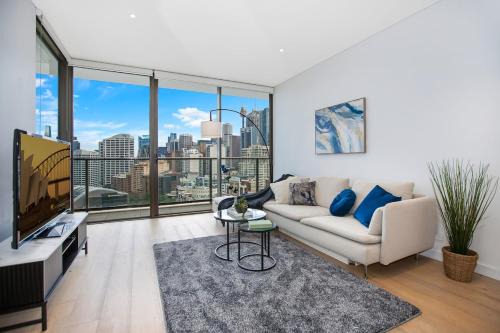 Chinatown Apartment | Luxury CBD 3BR - Pool, Fireworks Views