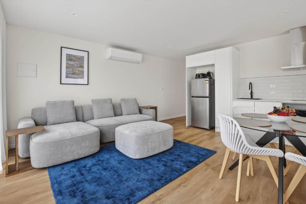Magra House | Luxury Country Accommodation in Magra, Tasmania