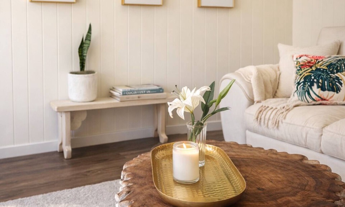 Holgate Cottage | Luxury off-grid retreat with boutique cottage charm and friendly farm animals