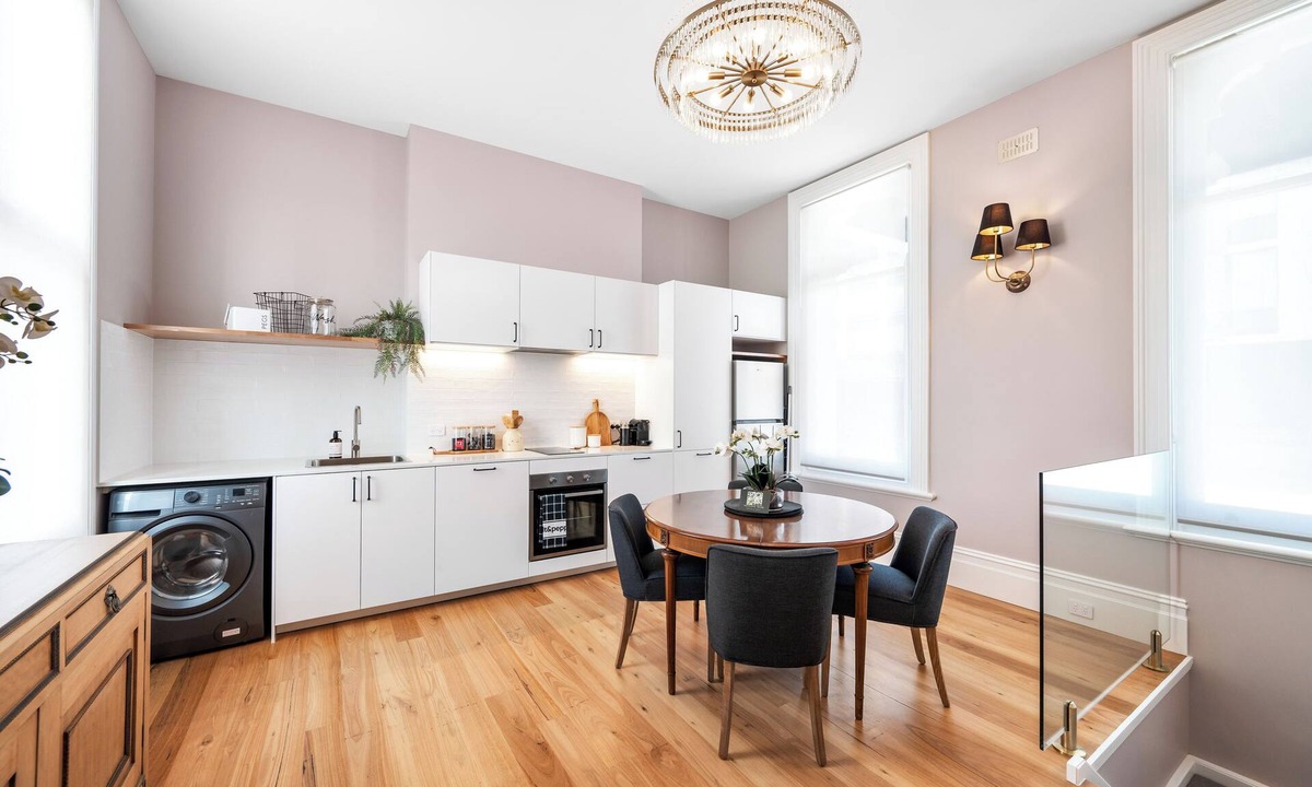 Newcastle Apartment | Macquarie House - Free Parking - Ultimate Luxury - Beachside