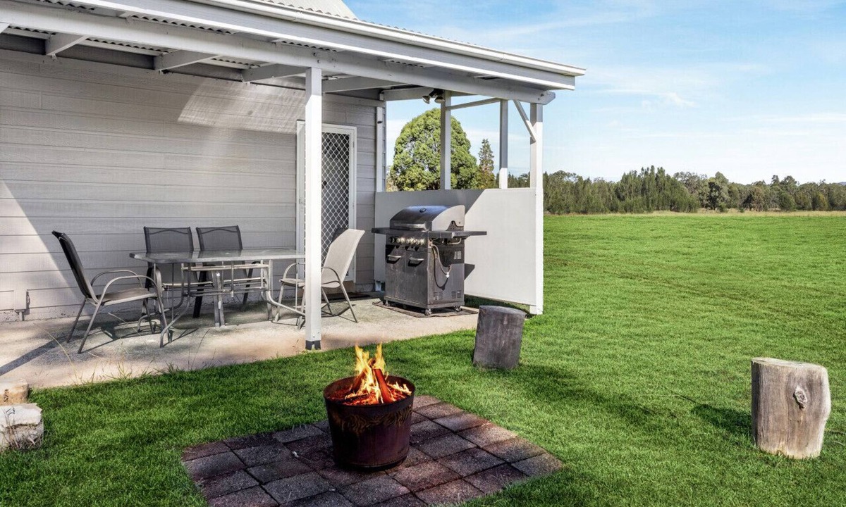 Lovedale Cottage | Madigan Cottages - Barn Cottage - Pet Friendly