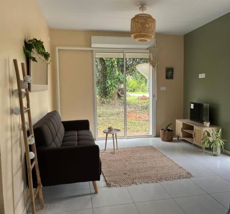 Montsinery-Tonnegrande Apartment | Maison T3 à Tonnegrande