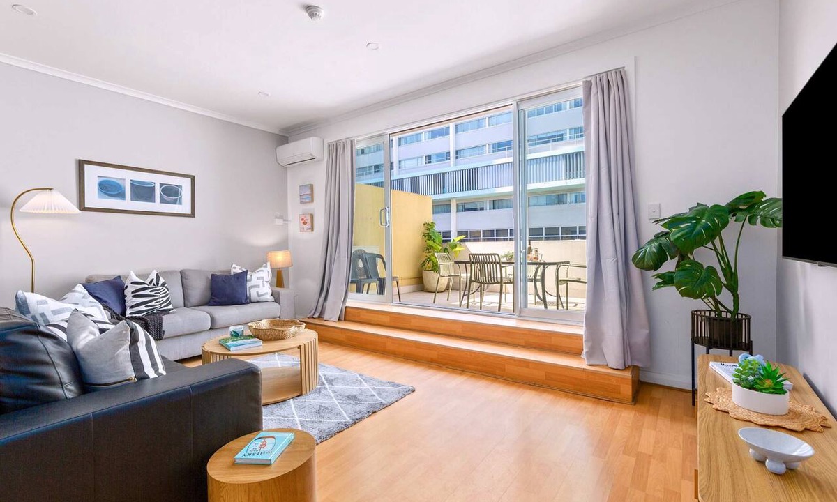 Manly Apartment | Manly Central Loft, a Chic Studio Apartment