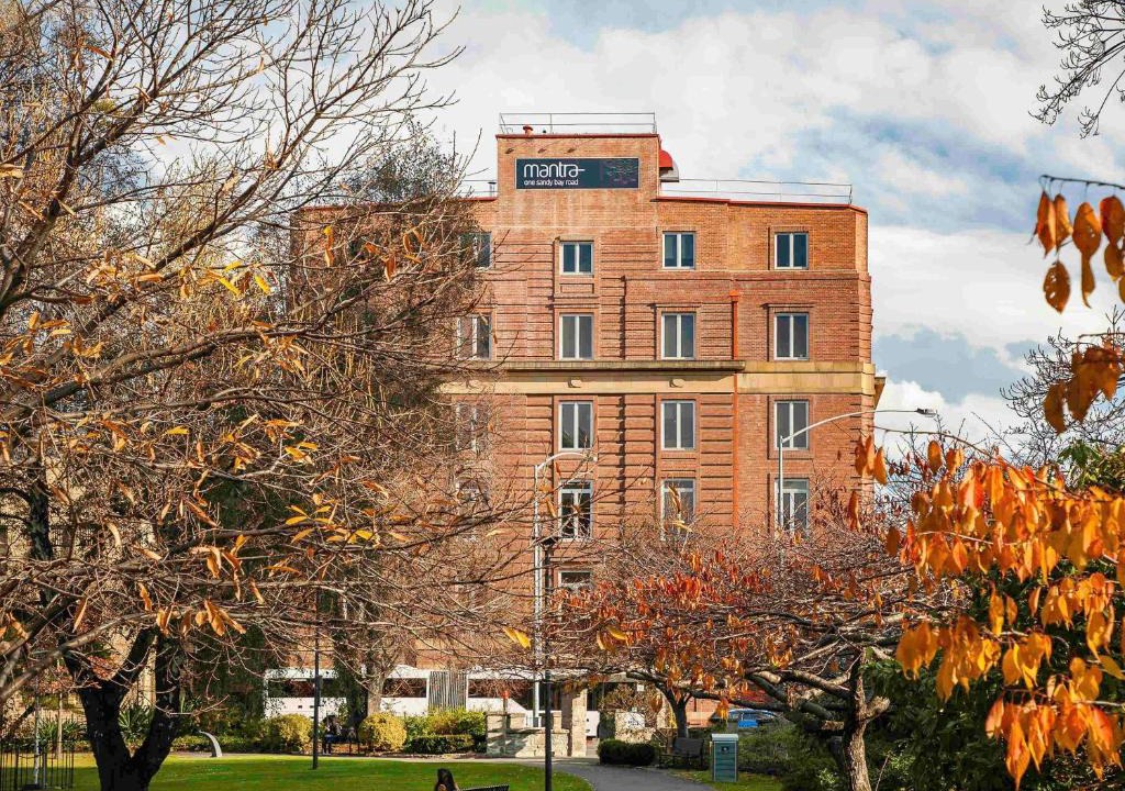 Hobart Central Business District Apartment | Mantra One Sandy Bay Road