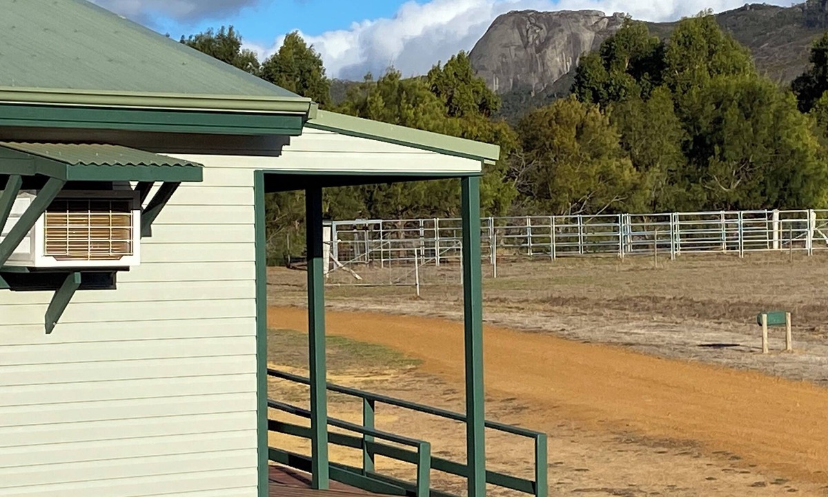 Porongurup Cottage | Manyat Peak cottages, Kestrel adults only spa retreat