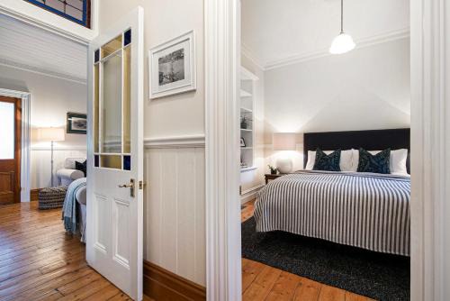 Daylesford House | MARIGOLD COTTAGE Charming 1870s central Daylesford cottage