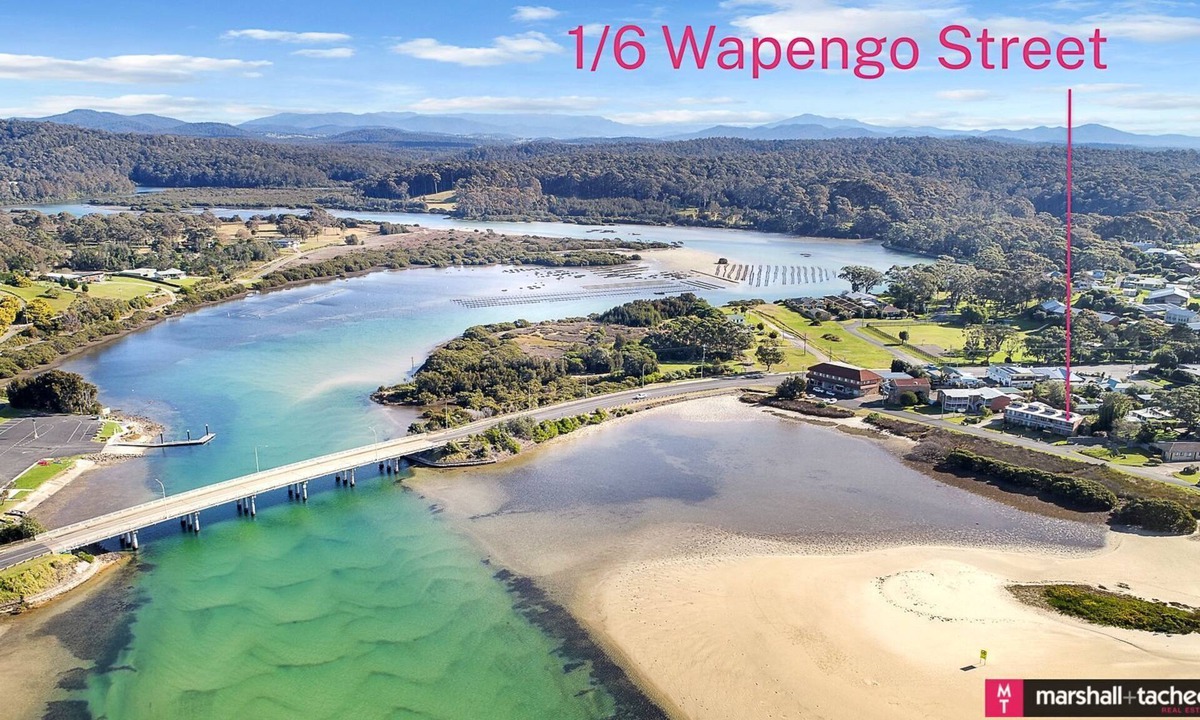 Bermagui Apartment | Marina Townhouse 1 - Unit 1 Wapengo St 6