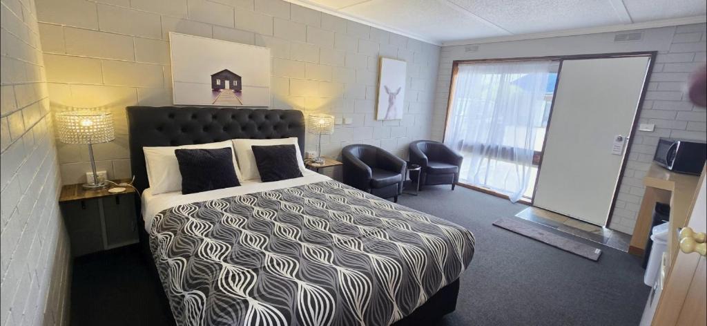 Portland Hotel | Mariner Motel