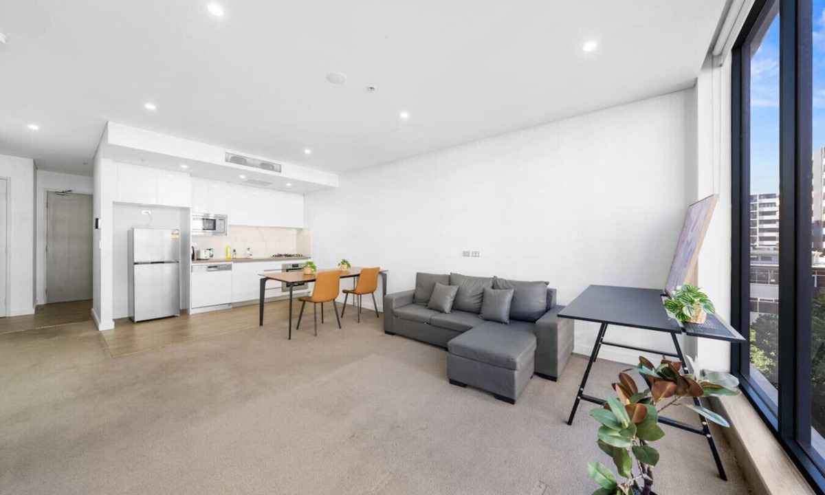 Mascot Apartment | Mascot 1 bedrooms Close to station easy 2 anywhere