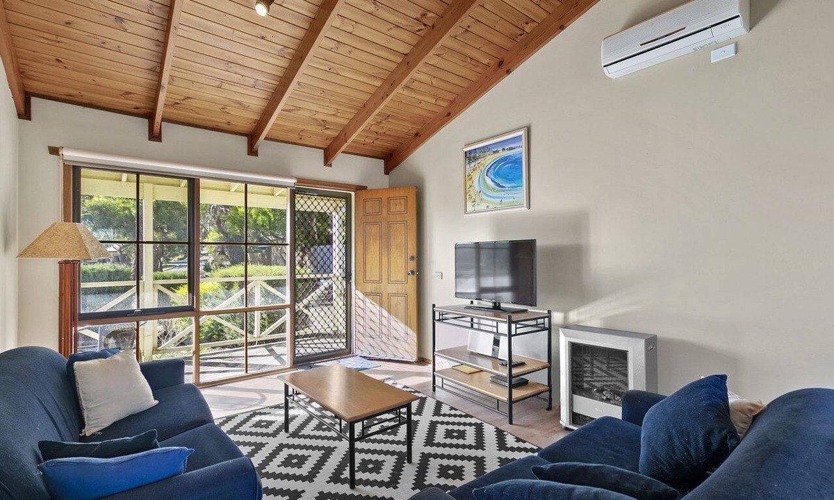 Anglesea House | Mcrorie Rest