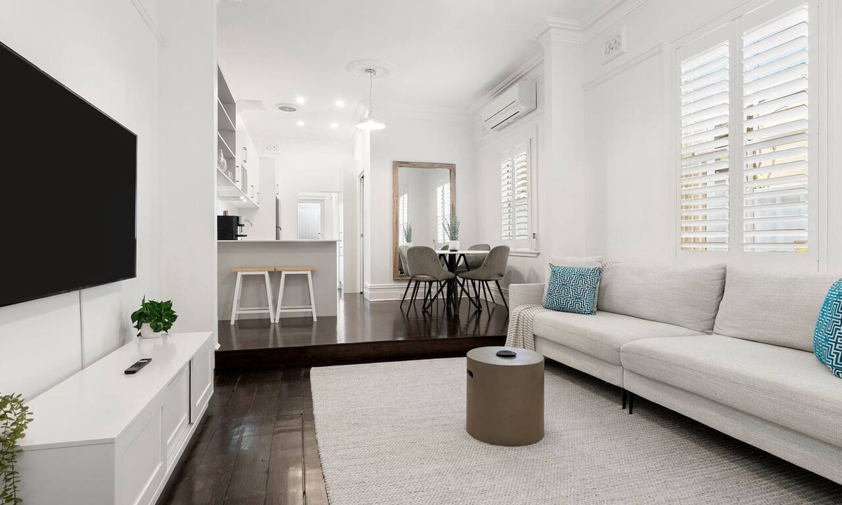 Leichhardt House | Meet Me at Franci's Courtyard Cottage in Leichhardt