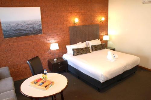 Albury Hotel | Meramie Motor Inn