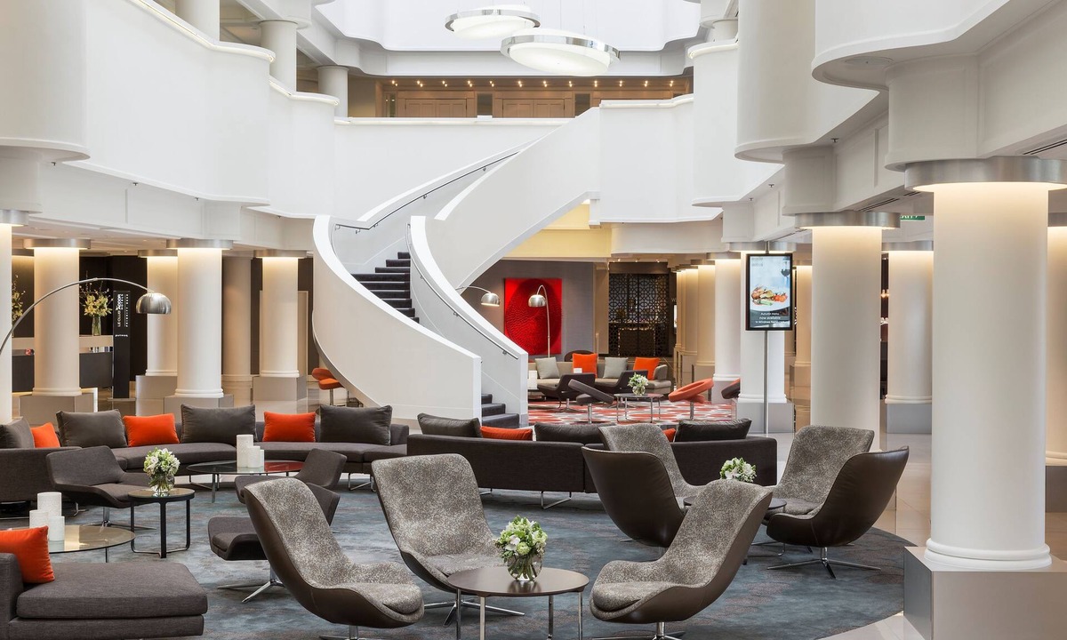 Melbourne Hotel | Mercure Melbourne Albert Park