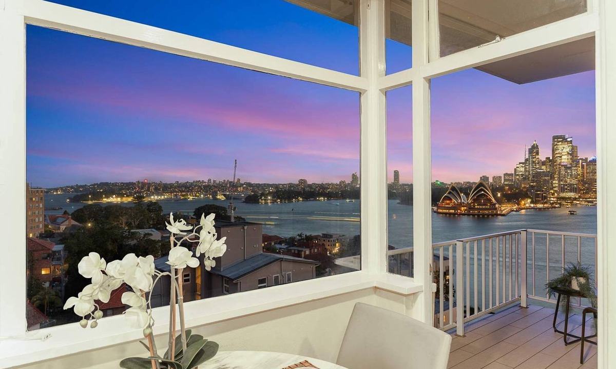 Kirribilli Apartment | Metawise Harbour View Studio Kirribilli