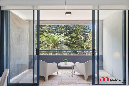 Cronulla Apartment | MetaWiseBnB Cronulla Beach Walk to Train & Shops 3