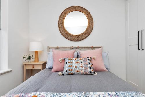 West Beach Apartment | Mint at Sea Mist - Boho Haven Near West Beach