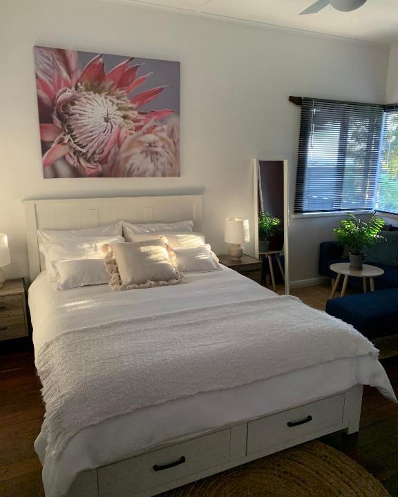 Moana House | Moana Beach Sunset Holiday Accommodation B