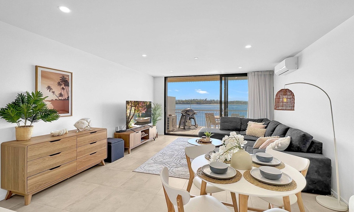 Batemans Bay Apartment | Modern 1-Bedroom Apt with Sweeping Water Views