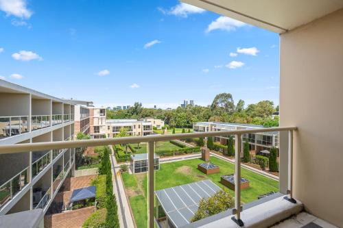 Silverwater Apartment | Modern 2BR Stay near Olympic Park with Pool Gym Parking