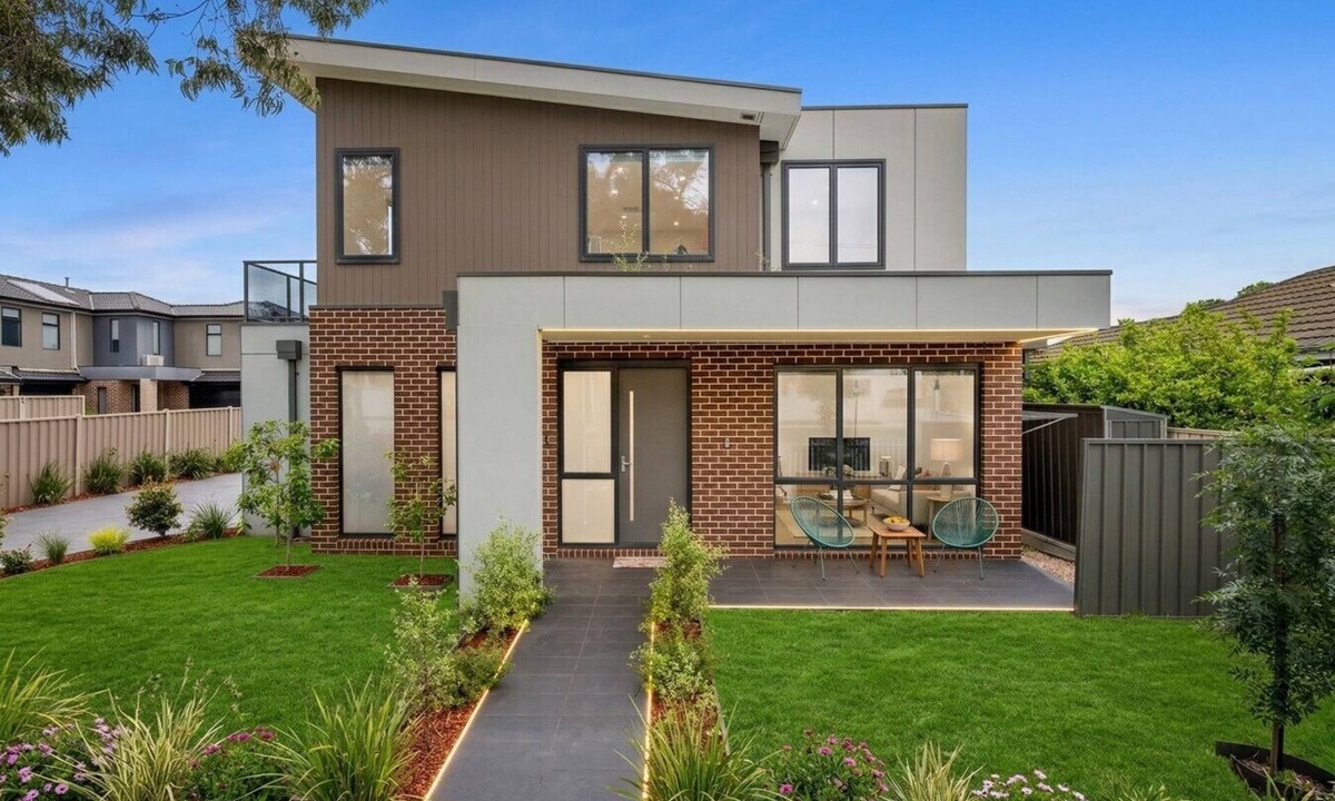 Maidstone House | Modern 3BR Home Near Medway Golf Club, Highpoint & Melbourne CBD