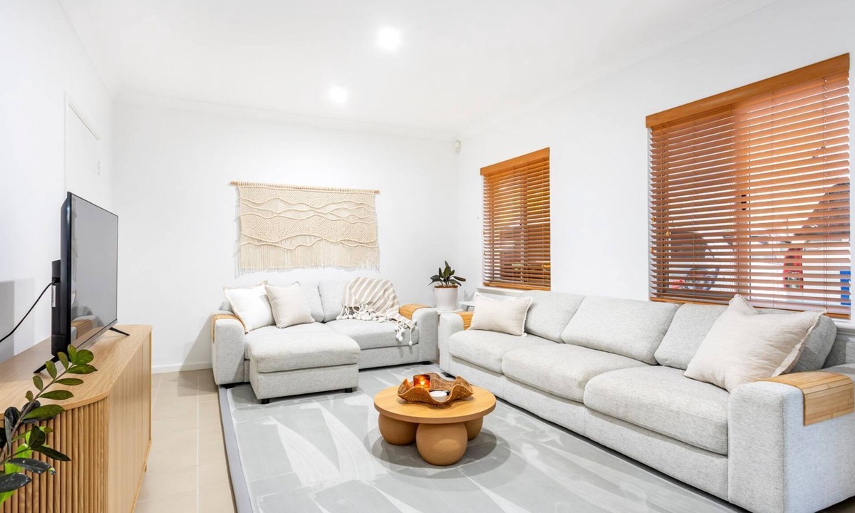Applecross House | Modern Applecross Townhouse