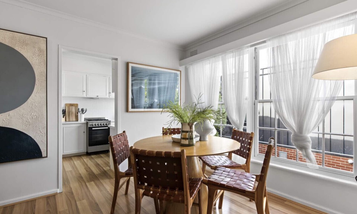 Camberwell North Apartment | Modern Comfort | Heart of Camberwell