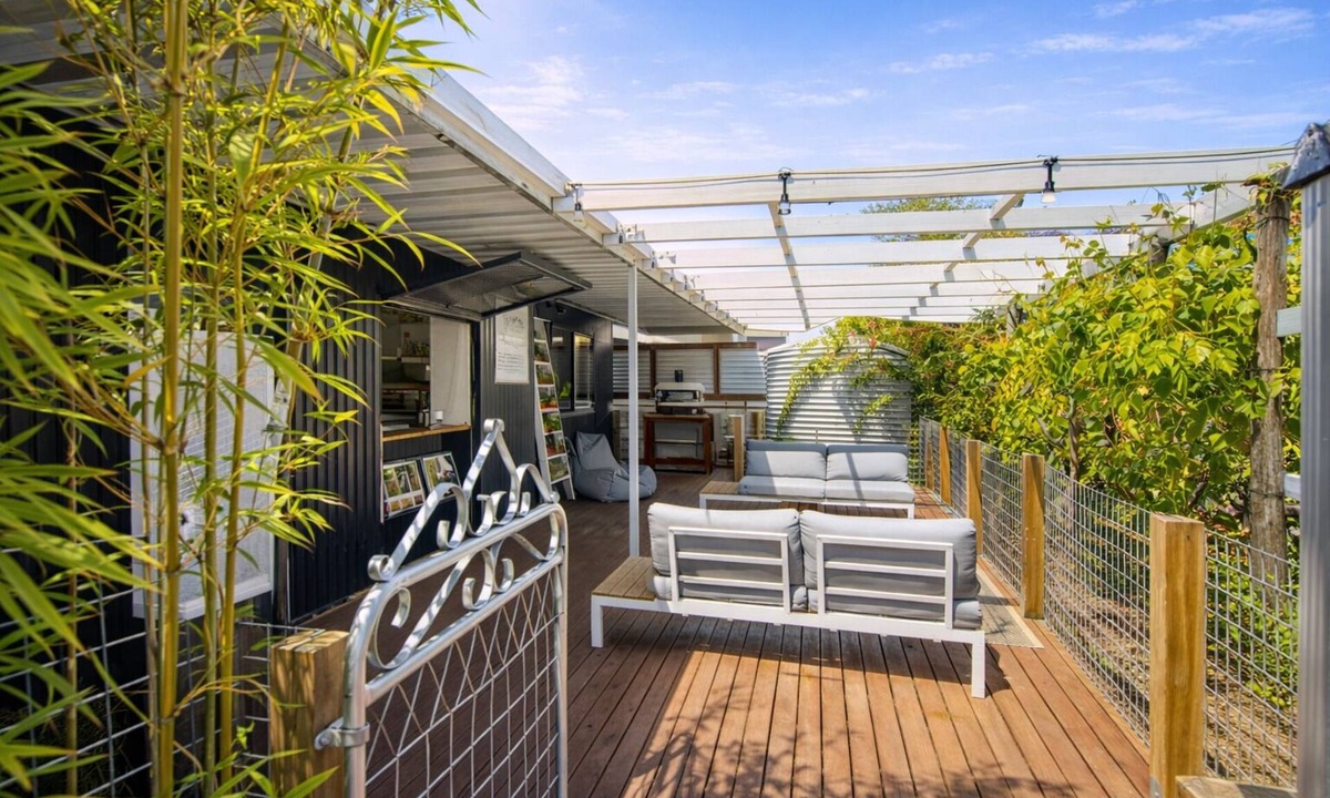 Mannum Cottage | Modern Cottage | Short Walk to the River