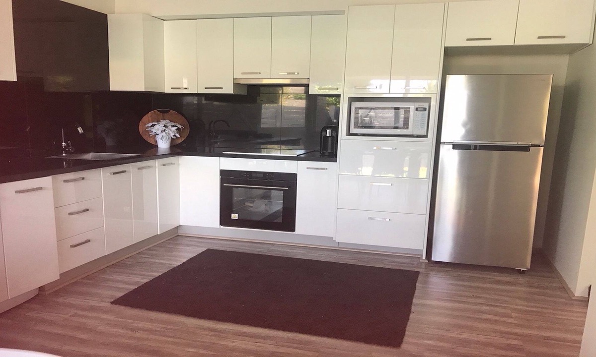 Belmont House | Modern industrial living. 3 Bedroom Townhouse