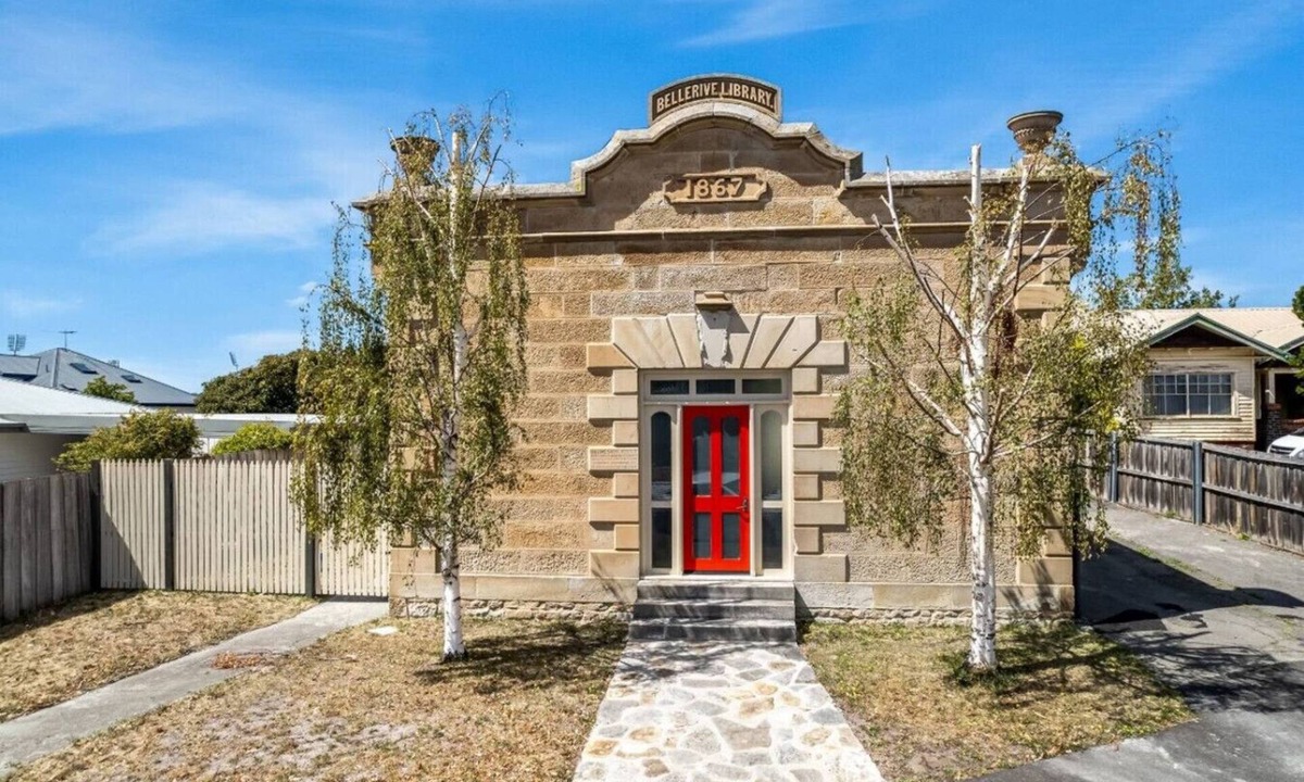 Bellerive House | Modern Refine home for 3BR