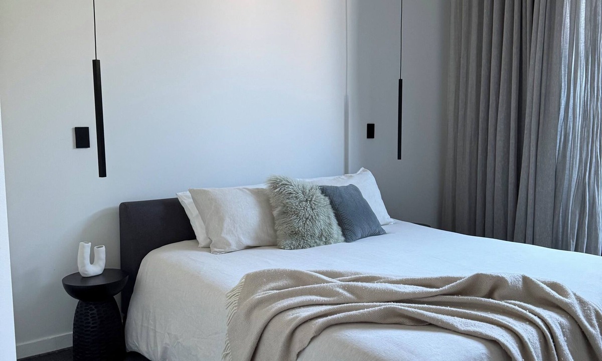 Rosebery Apartment | Modern Rosebery Apartment in the heart of Sydney