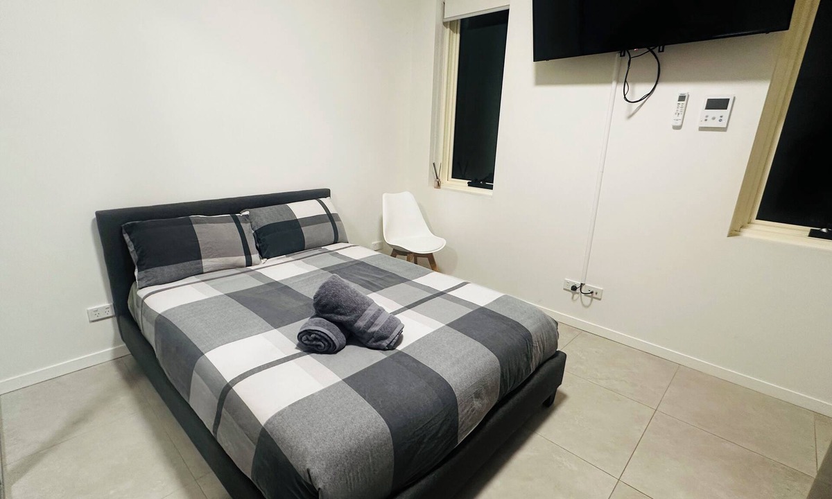 Stanmore Apartment | Modern Studio Sydney (108) - 2 km to Sydney University