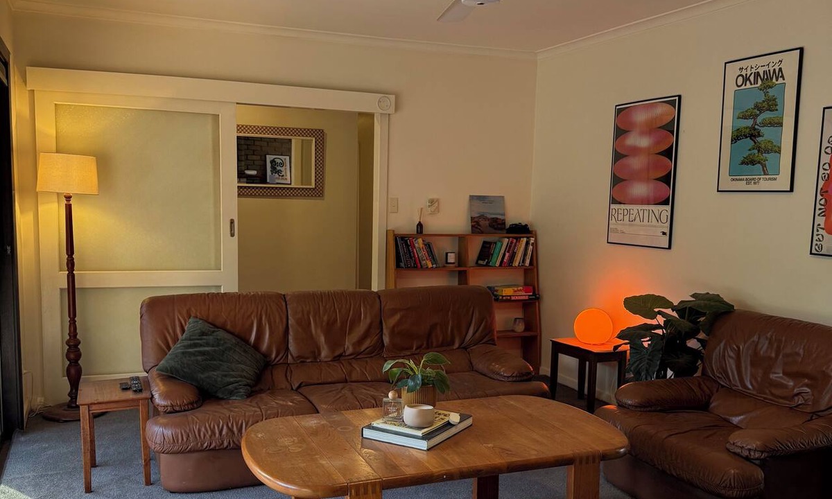 Mansfield House | Monkey Gully Retreat 2 minutes from town and 45 mins from Mount buller