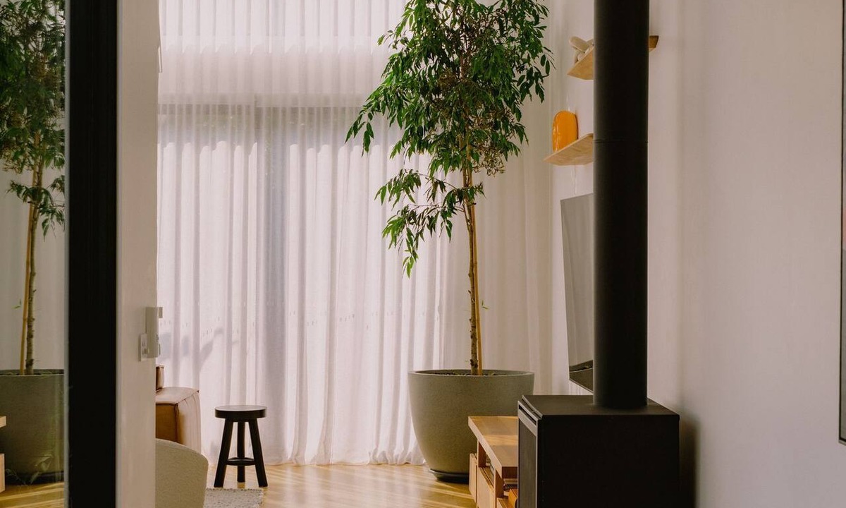 Daylesford House | Monument House