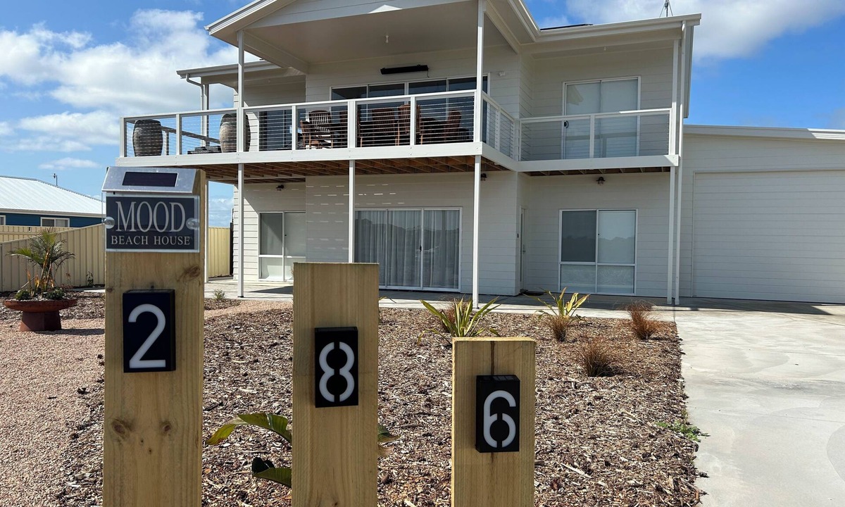 District Council of the Copper Coast House | MOOD BEACH HOUSE