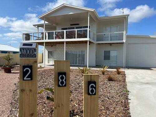 District Council of the Copper Coast House | Mood Beach House - Moonta Bay