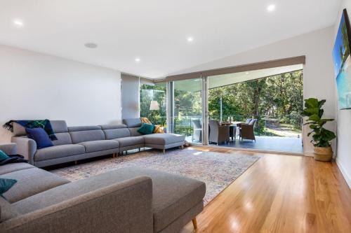 Huskisson House | Moona Sands