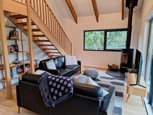 Merrijig House | Moonlight Ridge Chalet