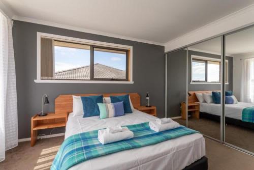 Deloraine House | Mountain Explorer - perfect base for exploring