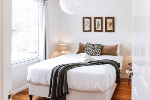 Falmouth House | Mountain View - Sealladh Beinne