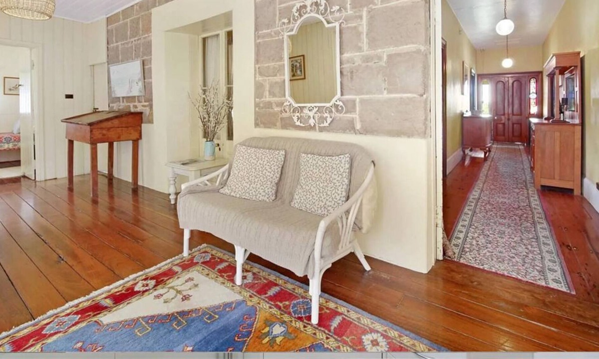 Merimbula Apartment | Munn Tower House 4 Bedroom 2 Bathroom