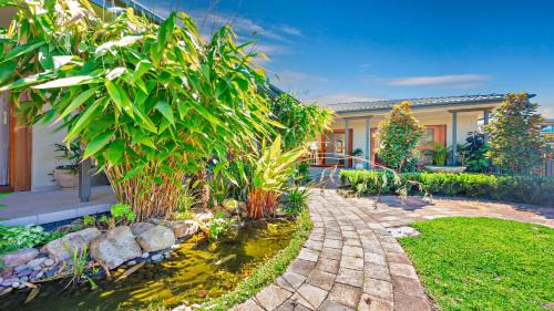 Nelson Bay House | Nelson Bay CBD Oasis 13 Government Rd