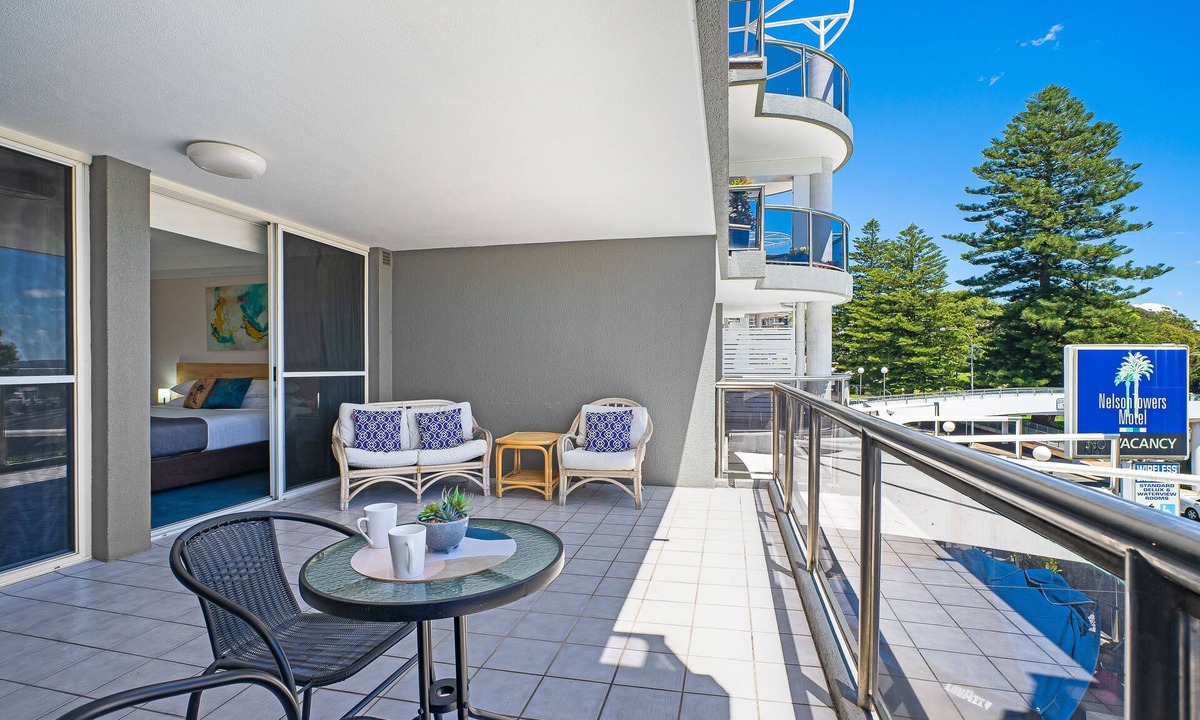 Nelson Bay Hotel | Nelson Towers Motel & Apartments