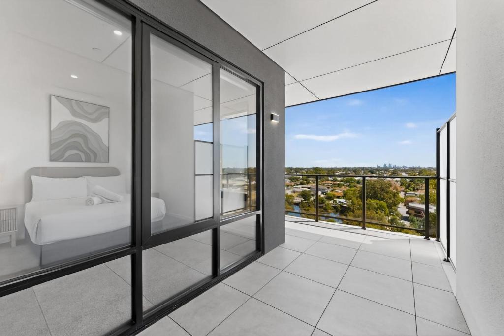 Cannington Apartment | Newly Built Apartment with Private Parking