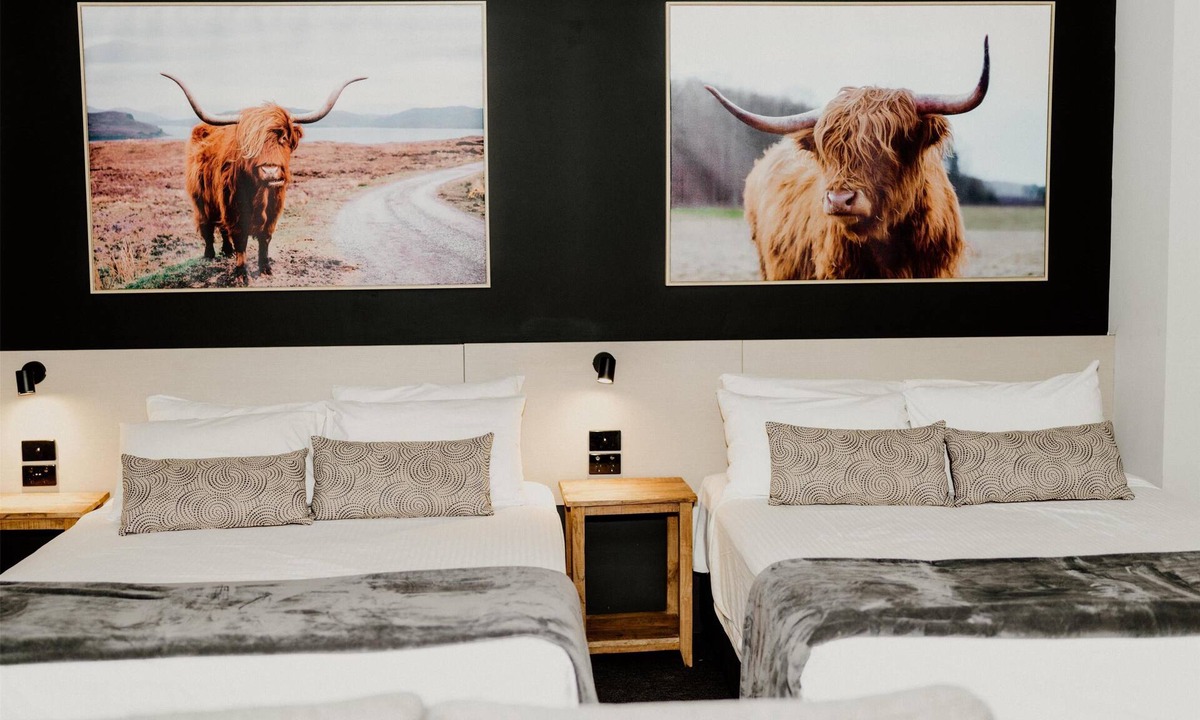 Miles End Hotel | Nightcap at Barkly Hotel