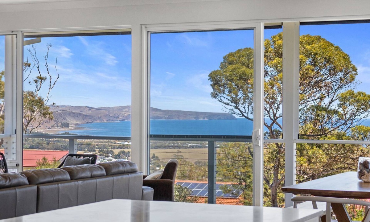 Normanville House | Norman Views - 20 Panorama Crescent