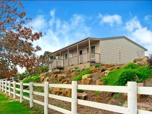 Chirnside Park House | Oak Hill Cottage - Chirnside Park