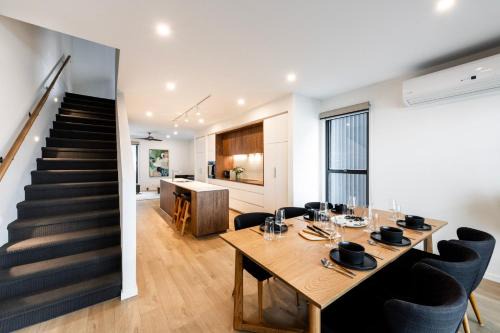 Williamstown House | Oak & Ivy on Windsor