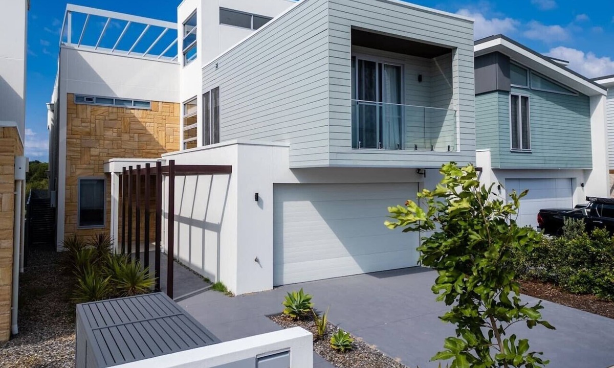 Magenta Shores House | Oceanfront Oasis | Stylish 4BR w/Epic Terrace
