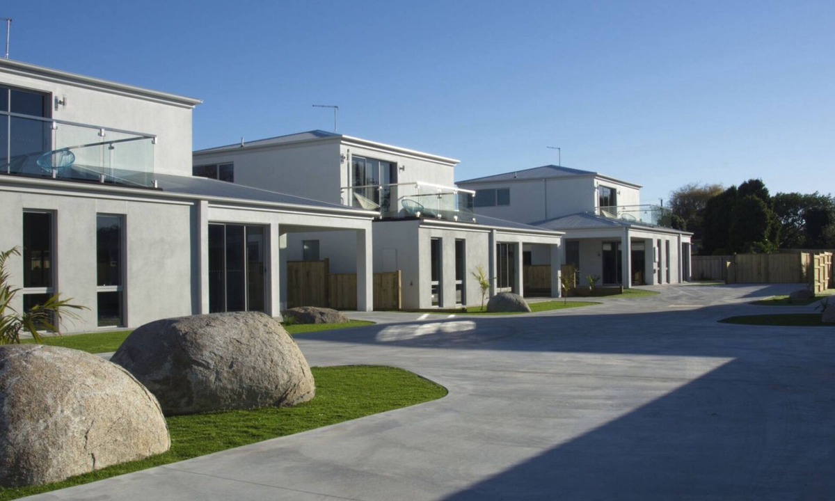 Devonport House | Oceans on Parker Pacific Townhouse