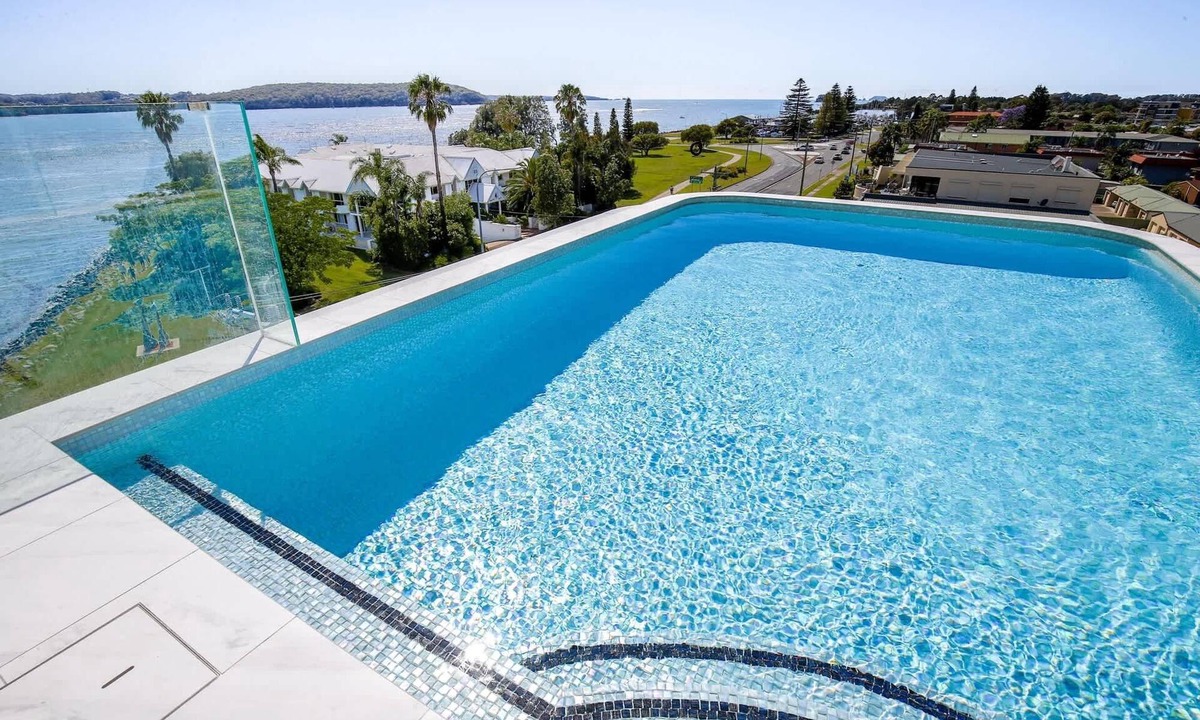 Batemans Bay Apartment | Oceanside Apartment with Bay Views